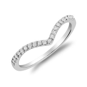 Diamond Wedding/Anniversary Ring 
14 Karat White Wedding/Anniversary Ring Width 1.2mm 
Finger Size 6.5 Gram Weight 1.4 
21 Center Diamonds Shape: Round; Clarity: I1; Colour: G/H 0.15