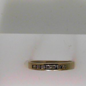 Estate Diamond Anniversary Ring
10 Karat White Estate Anniversary Ring
Finger Size 7 Gram Weight 1.9
7 Center Diamonds Shape: Round; Clarity: SI; Colour: I 0.2