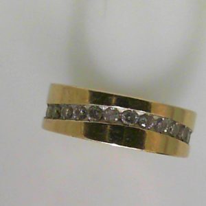 Estate Diamond Dinner Ring - Women's 
14 Karat White Estate Dinner Ring 
Finger Size 5.75 Gram Weight 5.6 
28 Center Diamonds Shape: Round; Clarity: SI1; Colour: J 0.66