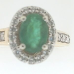Emerald Estate Ring
10 Karat Yellow Green Emerald Ring With Finger Size 7.5
Gram Weight 3.42
1 Center Emerald 0.75ct Shape: Oval; Colour: Green With 24 Round Diamonds 0.25 ctw