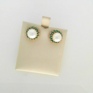 Estate Earrings With Emerald 
14 Karat Yellow Emerald Earrings 
 Gram Weight 1.4 
 Center Emerald Shape: Round