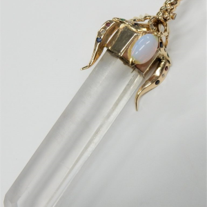 Quartz Estate Pendant 
14 Karat Yellow Quartz Pendant 
 Chain Style: No Chain 
1 Center Quartz Shape: Fantasy Cut