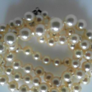 Lady's Estate Gem Stone Pendant/Necklace Length 21 With 5.00-8.00Mm Round White Pearls Style: Pearl
Metal: 10 Karat
Color: White
Finish: Polished