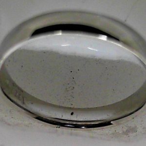 White 10 Karat Polished Band Estate Ring Width 4 mm 
Size: 6 
Gram Weight 2 gr