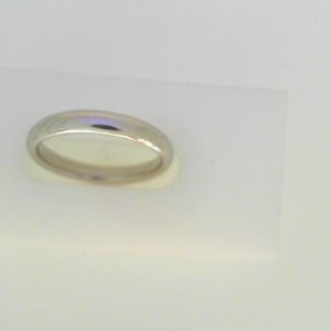 White Platinum Polished Band Ring 
Size: 6 
Gram Weight 5.44 gr