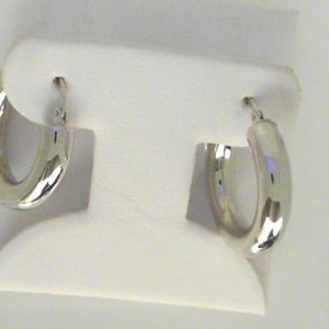 White 14 Karat Polished Small Hoop Earring Width 3 mm 
Gram Weight 4.06 gr 
Length 17 mm