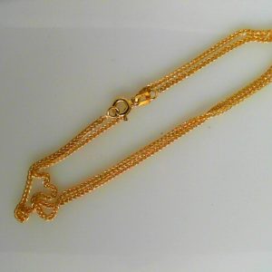 Yellow 14 Karat Polished Wheat Chain 
Length 15 in 
Gram Weight 2.32 gr