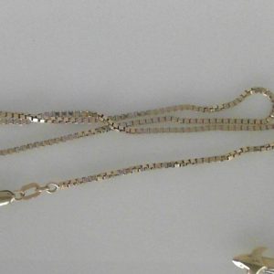 Yellow 10 Karat Polished Box Estate Chain 
Length 20 in 
Gram Weight 6.7 gr