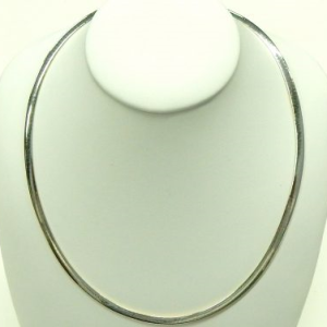 Yellow 14 Karat Polished Omega Estate Chain Width 4 mm
Length 18 in
Gram Weight 26.16 gr