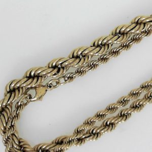 Yellow 8 Karat Polished Rope Estate Chain
Length 18 in
Gram Weight 12.15 gr
