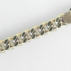 Yellow 18 Karat Polished Curb Estate Bracelet 
Length 8 in 
Gram Weight 10.8 gr