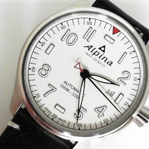 Gents Alpina automatic StarTimer Pilot AL-525S4S6 with box and extra strap white dial.
Gents Estate Watch - Misc Alpina Dress 
Vendor Style #: AL-525S4S6 
 StainlessSteel Strap 
Dial:White
Box Included/Papers Included
Condition Ex Strap
1 Year Warr