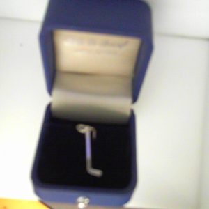 Pendant/Charm
Sterling Silver White Pendant/Charm
 Chain Style: No Chain