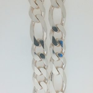 Estate Curb Silver Chain
Silver White Pendant/Charm
Gram Weight 137.85 Chain Style: Curb Silver White Length: 22in
12mm wide