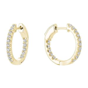 Diamond Earrings 
14 Karat Yellow Diamond Earrings 
Gram Weight 2.8 
28 Center Diamonds Shape: Round Clarity: I1 Colour: G/H 0.39