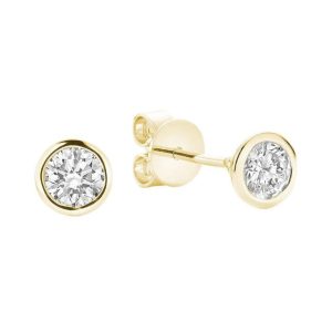 Diamond Earrings 
14 Karat Yellow Diamond Earrings 
 
2 Center Diamonds Shape: Round 0.47