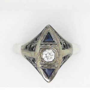 Birks Diamond Estate Ring 
18 Karat White G Diamond Ring With Finger Size 2.5 
 Gram Weight 3.13 
1 Center Diamond 0.17ct Shape: Round; Clarity: VS; Colour: G