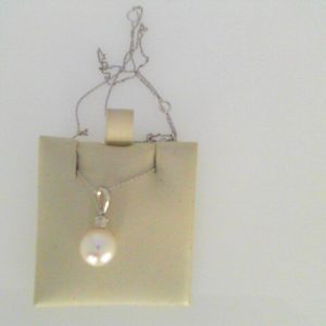 Lady's White 14 Karat Drop Gem Stone Pendant/Necklace one 0.05ct Round Diamond
one 7.50mm Round White Pearl