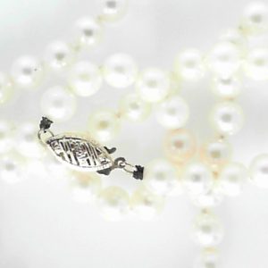 Pearls Estate Pendant 
14 Karat Yellow Pearls Pendant 
 Chain Style: No Chain 
85 Center Pearls Shape: Round