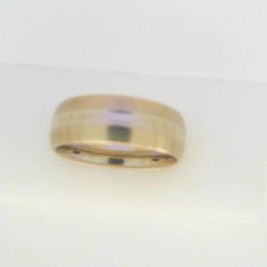 White 14 Karat Satin Band Estate Ring Width 7 mm 
Size: 9 
Gram Weight 7 gr
