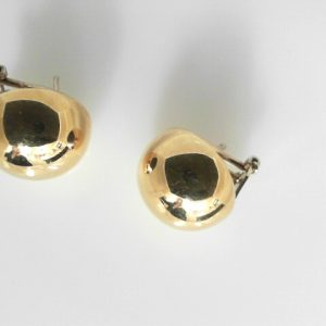 Yellow 18 Karat Polished Button Earring 
Gram Weight 8 gr