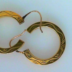 Yellow 18 Karat Polished Medium Hoop Estate Earring 
Gram Weight 3.69 gr
