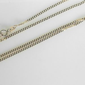 Yellow 14 Karat Polished Curb Chain 
Length 17 in 
Gram Weight 4.16 gr