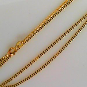 Yellow 14 Karat Polished Curb Chain 
Length 15 in 
Gram Weight 5.29 gr