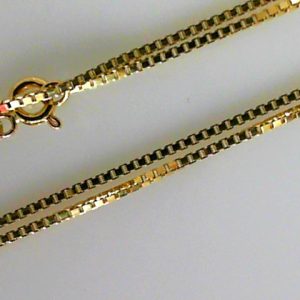 Yellow 14 Karat Polished Box Chain 
Length 15 in 
Gram Weight 3.47 gr