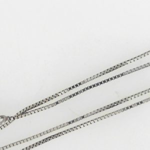 White 10 Karat Polished Box Estate Chain 
Length 17.5 in 
Gram Weight 0.89 gr