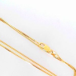 Yellow 14 Karat Polished Box Estate Chain Width 1 mm 
Length 18 in 
Gram Weight 3.2 gr