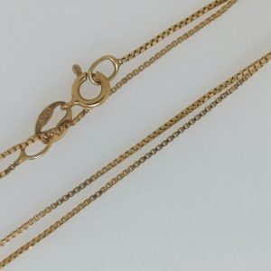 Yellow 14 Karat Polished Box Estate Chain Width 1.2 mm 
Length 18 in 
Gram Weight 1.41 gr