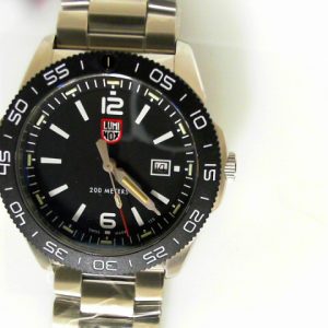 Luminox (Agence De Vente SP) LX XS.3122 Watch
StainlessSteel Black Bracelet Deployment