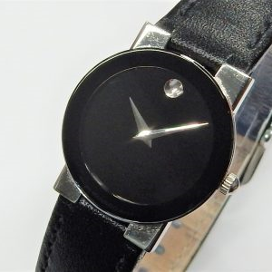 Ladies Estate Watch - Misc Movado Museum Dress 
Vendor Style #: 001-10061-010 c1.827.2
23 StainlessSteel 
Dial:Ceramic
Box Not Included/Papers Not Included
Condition 
1 Year Warranty

New strap