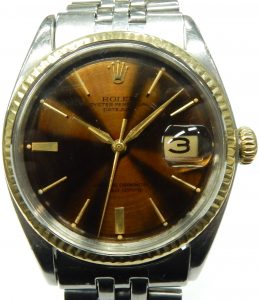 Mixed Estate Watch - Rolex Dress 1964
Vendor Style #: Rolex Ultra Rare Datejust 1601 Jubilee
36 18K/Stainless Steel
Dial:Golden Brown
Box Not Included/Papers Not Included
Condition ULTRA RARE. USA Brac. Serviced Nov/17
1 Year Warranty