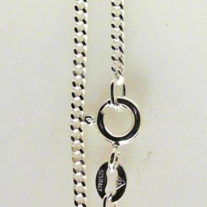 White Silver Diamond Cut Curb Chain 
Length 22 in 
Gram Weight 4.53 gr