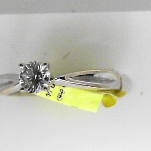 Estate Diamond Engagement Ring 
18 Karat White Estate Engagement Ring Width 2.4mm 
Finger Size 7 Gram Weight 3.5 
1 Center Diamond 0.33ct Shape: Round; Clarity: SI1; Colour: F/G See Cert 0.33