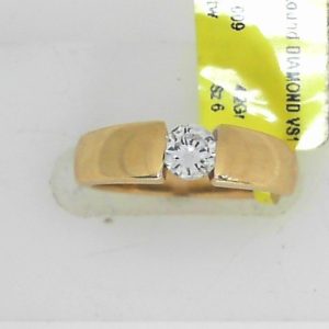 Estate Diamond Engagement Ring 
14 Karat Yellow Estate Engagement Ring Width 3.1mm 
Finger Size 6 Gram Weight 4.2 
1 Center Diamond 0.31ct Shape: Round; Clarity: VS1; Colour: G 0.31