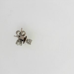Estate Diamond Earrings 
14 Karat White Estate Diamond Earrings 
 
2 Center Diamonds Shape: Round; Clarity: VS; Colour: F/G 0.41