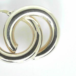 Yellow 14 Karat Polished Medium Hoop Earring Width 5 mm 
Gram Weight 4.28 gr 
Length 24 mm