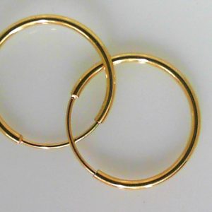 Yellow/White 14 Karat Polished Small Hoop Earring 
Gram Weight 1.16 gr 
Length 20 mm