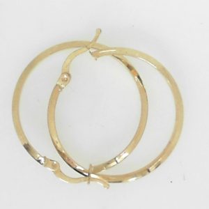 Yellow 14 Karat Polished Medium Hoop Earring 
Gram Weight 2.29 gr