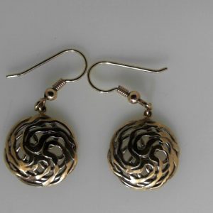 Yellow 9k Polished Drop Estate Earring 
Gram Weight 4.25 gr