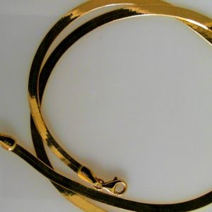 Yellow 14 Karat Polished Herringbone Chain Width 3 mm 
Length 18 in 
Gram Weight 6 gr