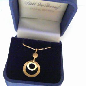 Estate Pendant/Charm
10 Karat Yellow Pendant/Charm
Gram Weight 0.8 Chain Style: No Chain