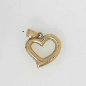 Estate Pendant/Charm
14 Karat Yellow Pendant/Charm
Gram Weight 2.21 Chain Style: No Chain