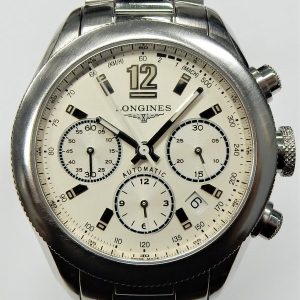 Gents Estate Watch Longines Chronograph 
Vendor Style #: L3 635 4 Grande Vitesse Auto chrono 33913013
42mm StainlessSteel Bracelet 
Dial:SIlver hash marks
Box Included/Papers Not Included
Condition Good
1 Year Warranty