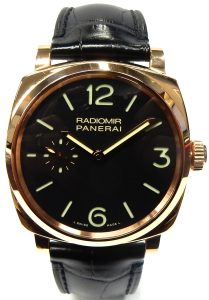 Gents Estate Watch Panerai Chronograph 2019
Vendor Style #: PAM00575 Radiomir 1940 OP6973PL0010234
42 18 Karat Strap 
Dial:Black Arabic hash
Box Included/Papers Included
Condition Like new
1 Year Warranty