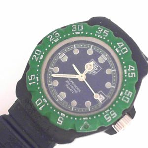 Estate Tag Heuer Divers Year: 1990
Vendor Style #: 362.508 Formula 1 composite 
28.75mmmm Rubber
Dial: Blue with plots 
Box Not Included/Papers Not Included
Condition Fair
1 Year Warranty
