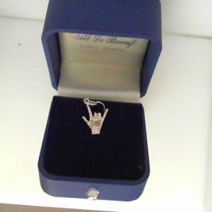 Pendant/Charm
Sterling Silver White Pendant/Charm
 Chain Style: No Chain